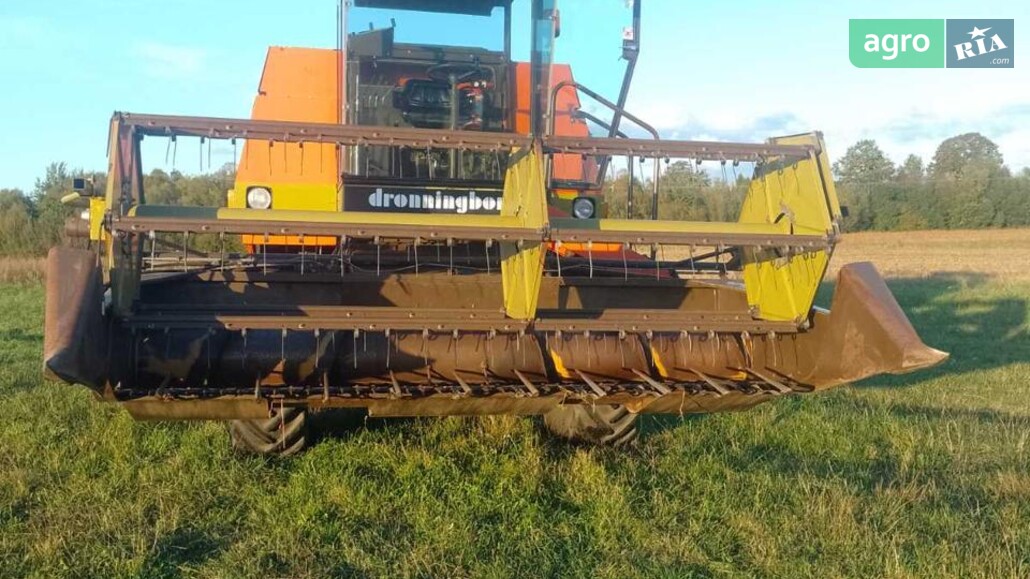 Комбайн Dronningborg D 3000 1985 - фото 1