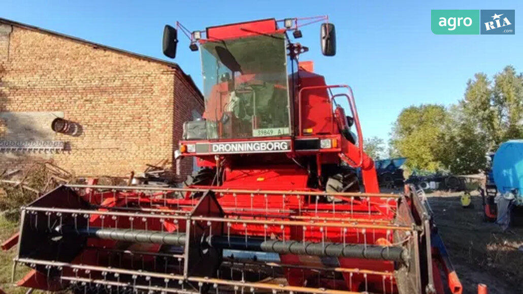 Комбайн Dronningborg D 4500 1990 - фото 1