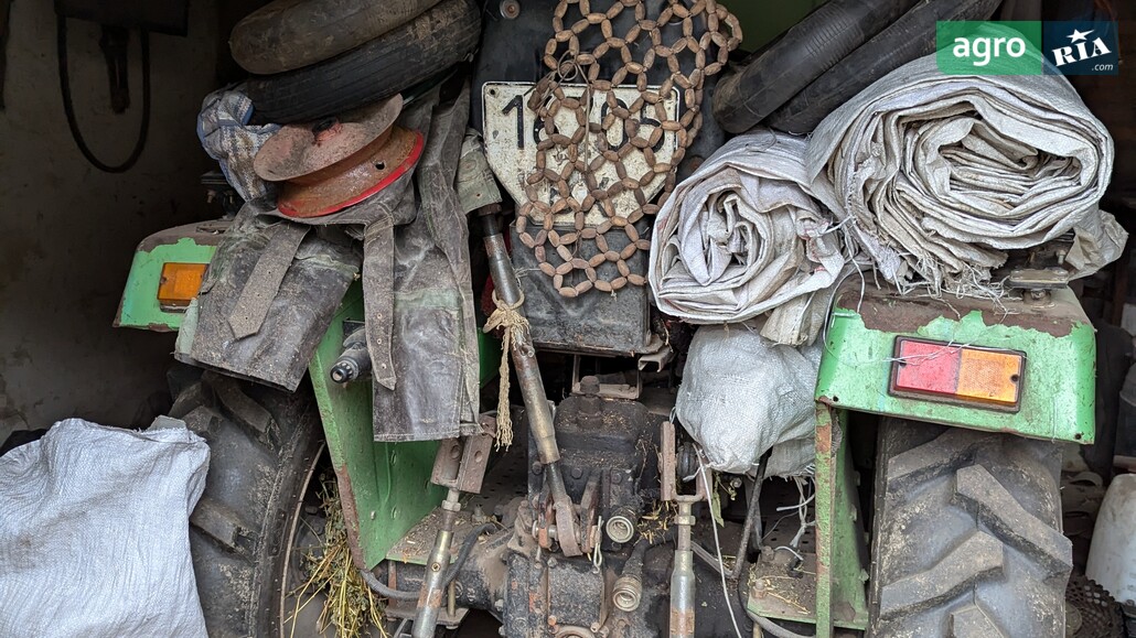 Трактор ДТЗ 240 2010 - фото 1