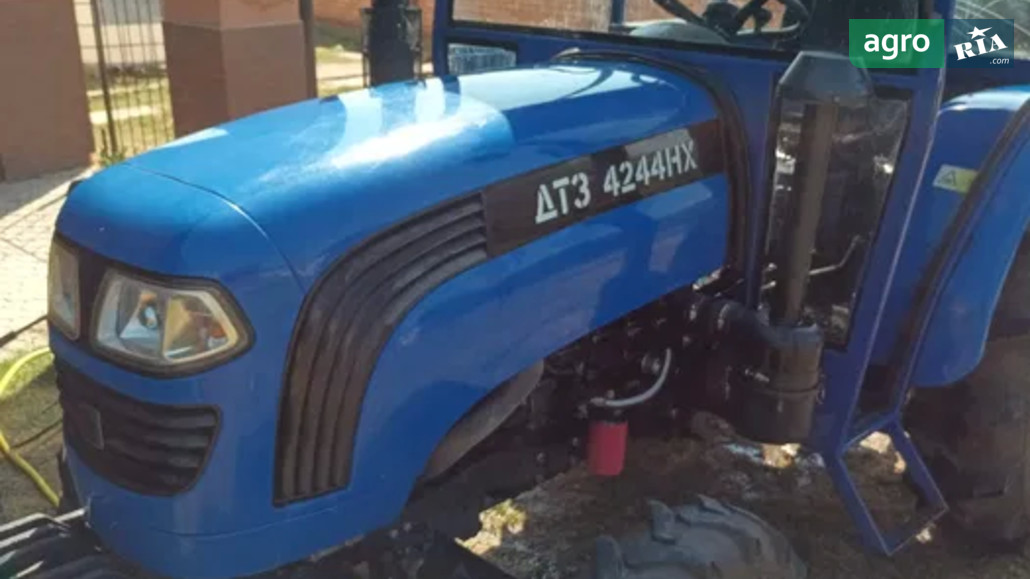 Трактор ДТЗ 4244HX 2014 - фото 1
