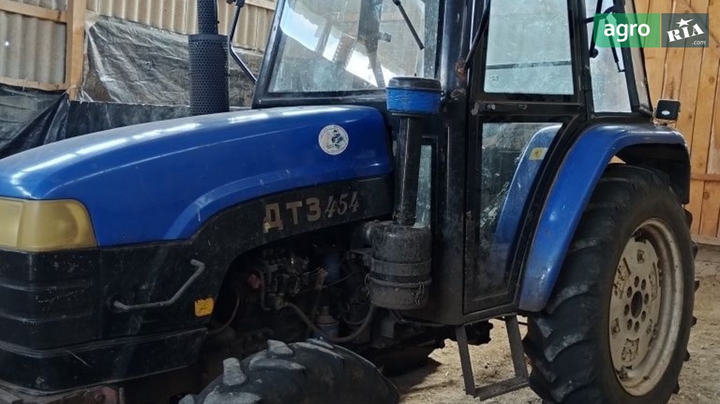 Трактор ДТЗ 454 2011 - фото 1