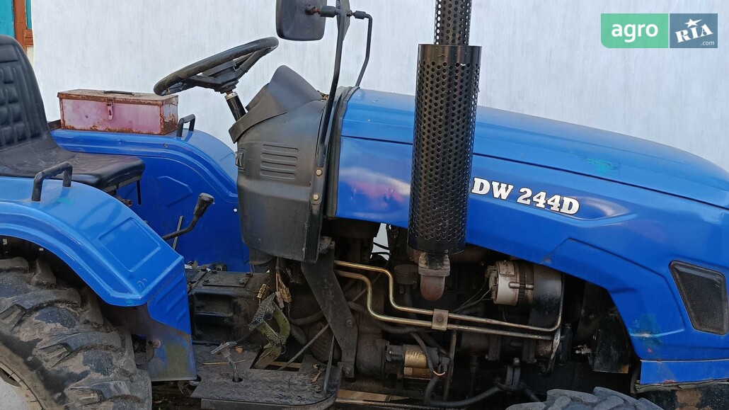 Трактор DW 244D 2017 - фото 1