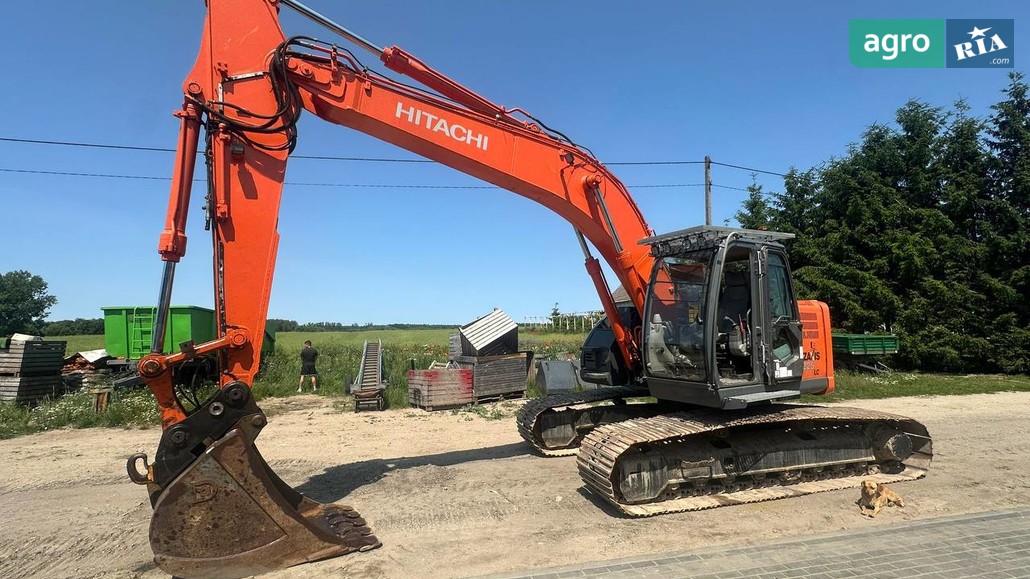 Экскаватор Fiat-Hitachi Zaxis 225 LC  - фото 1