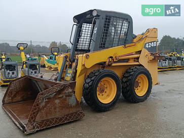 Gehl 4240 2010 - фото