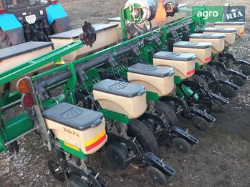 Great Plains YP 825 2018 - фото