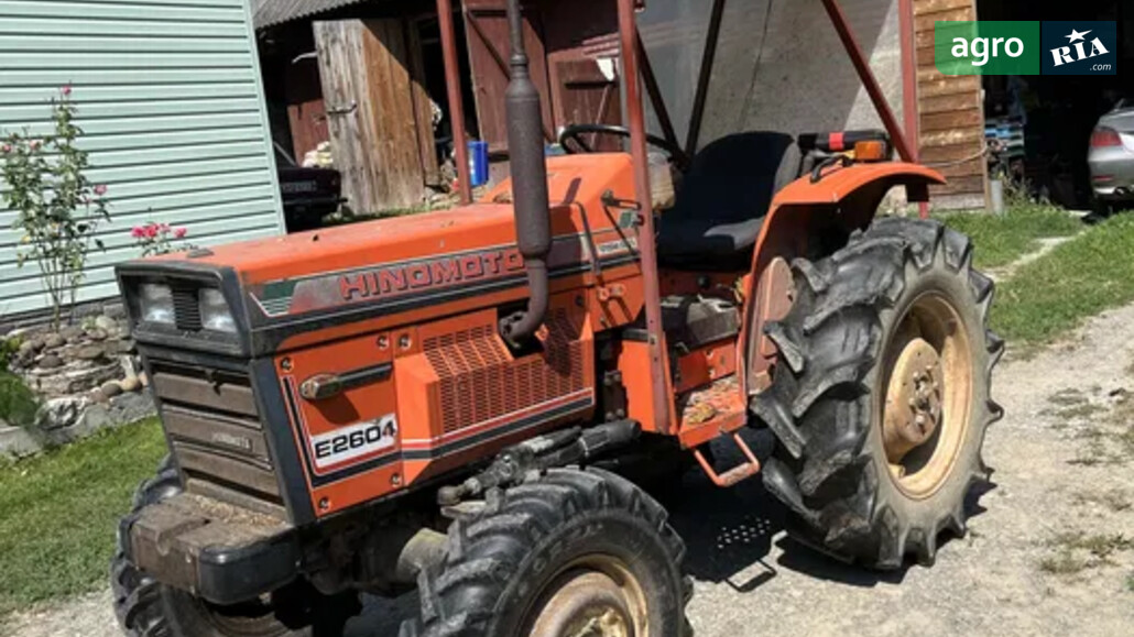 Трактор Hinomoto E2604 1999 - фото 1
