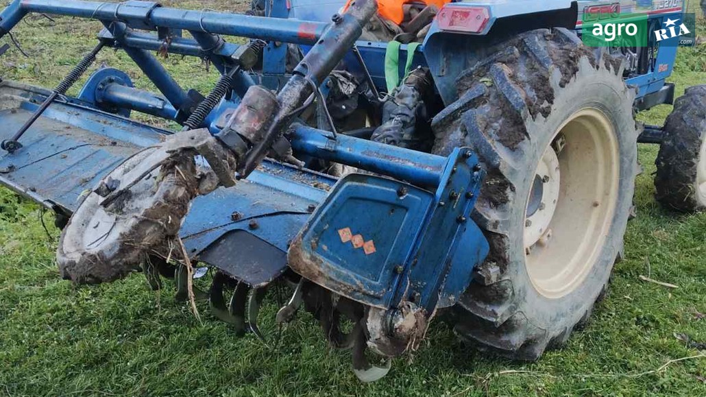 Трактор Iseki TL 2700 1998 - фото 1