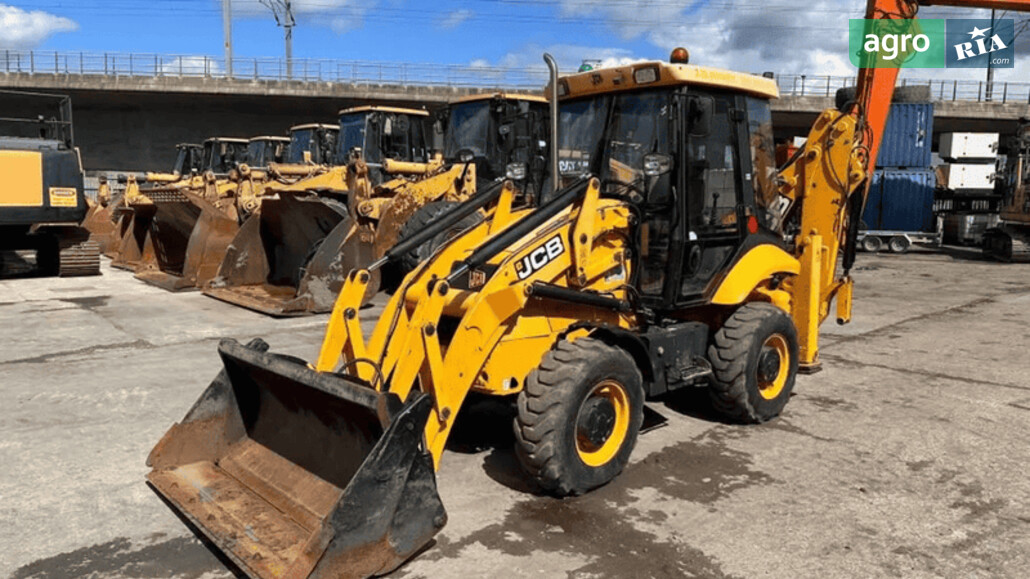 Навантажувач JCB 2CX  - фото 1