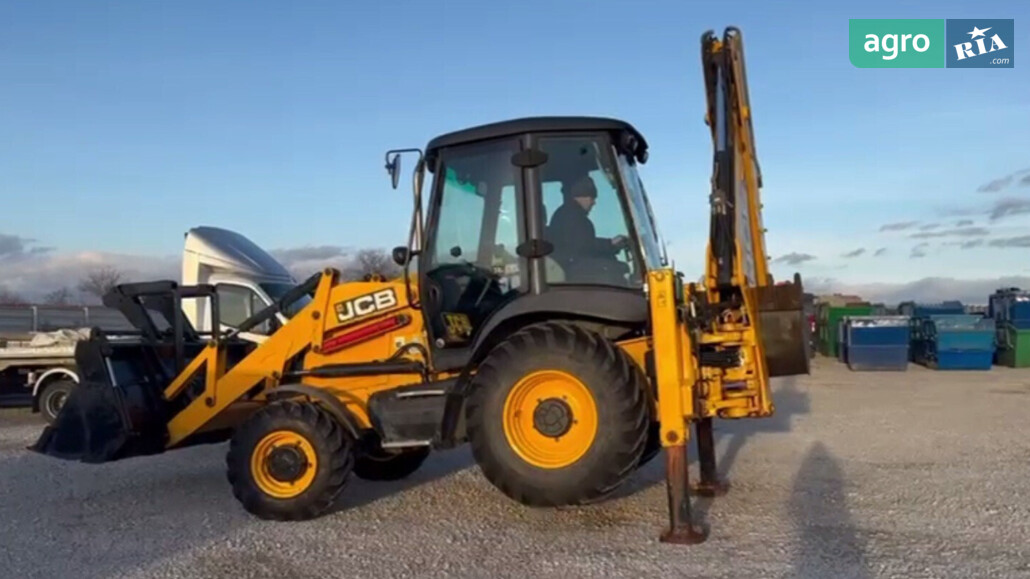 Навантажувач JCB 3CX  - фото 1