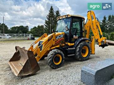 JCB 3CX  - фото