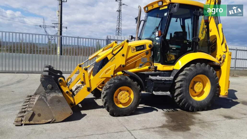 Навантажувач JCB 3CX  - фото 1