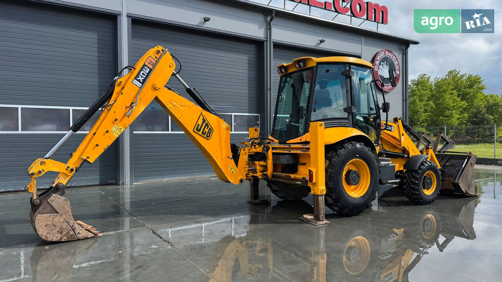 Навантажувач JCB 3CX  - фото 1