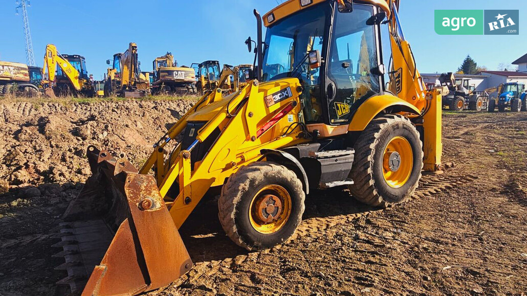Навантажувач JCB 3CX  - фото 1
