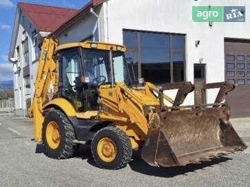 JCB 3CX 2004 - фото