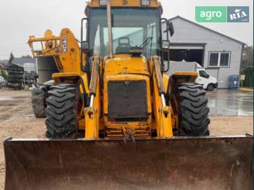 JCB 4CX  - фото