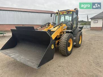 JCB 4CX 2011 - фото