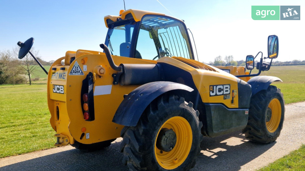 Навантажувач JCB 531-70  - фото 1