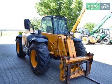JCB 531-70  - фото