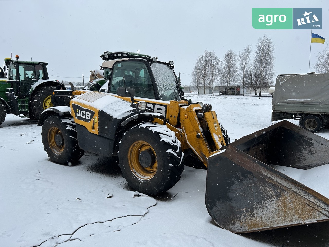 Погрузчик JCB 536-60 2015 - фото 1