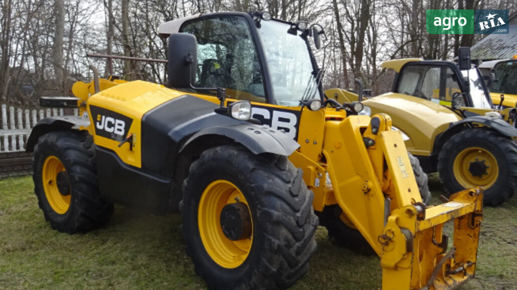 Навантажувач JCB 536-60  - фото 1