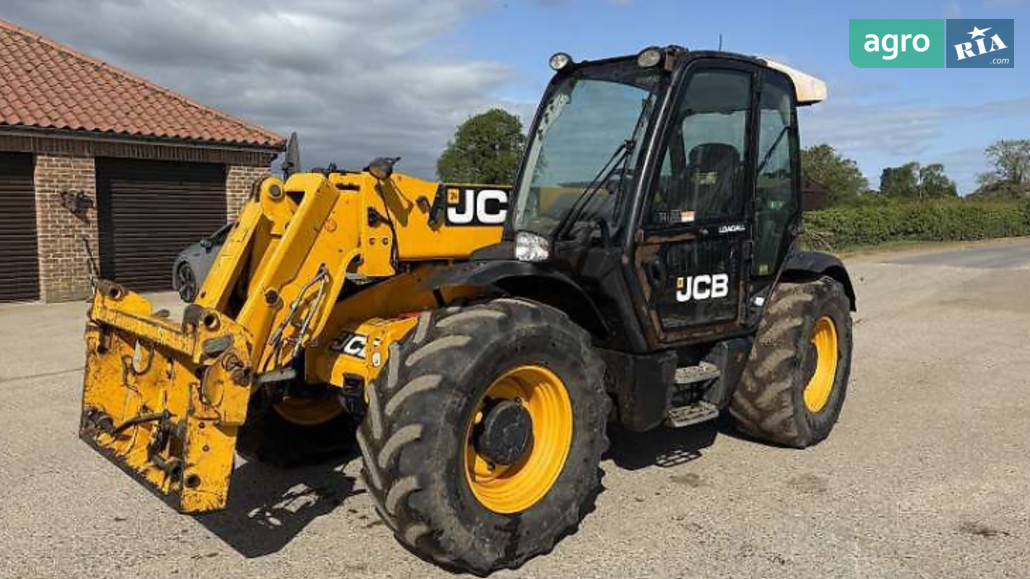 Навантажувач JCB 541-70  - фото 1