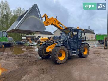 JCB 541-70  - фото