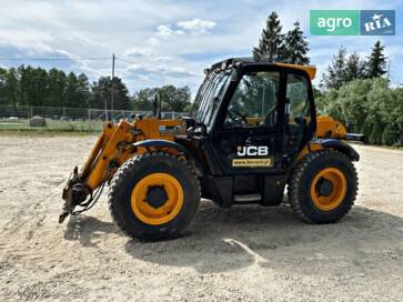 JCB 541-70  - фото