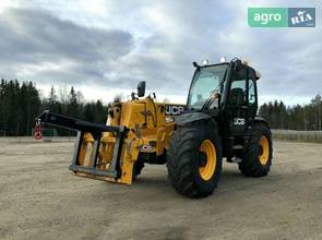 Погрузчик JCB 550-80 