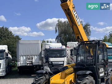 JCB 550-80 2012 - фото