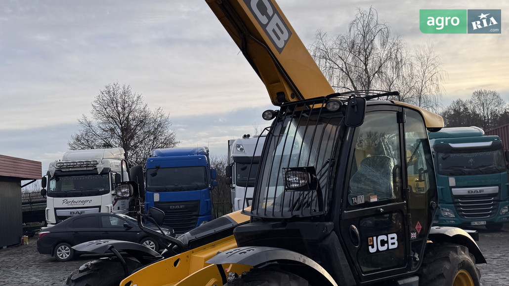 Навантажувач JCB 560-80 2018 - фото 1