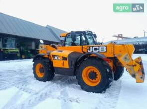 Навантажувач JCB 560 2020