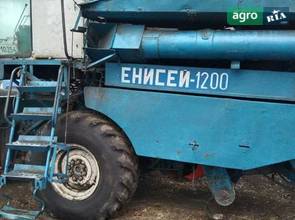 Комбайн Єнісей 1200 1990