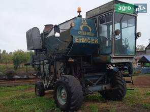 Комбайн Єнісей 1200 1989