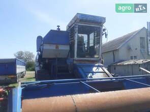 Комбайн Єнісей 1200 