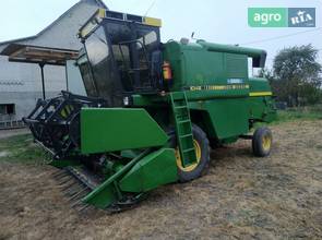 Комбайн John Deere 1042 1985