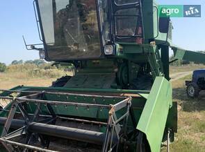 Комбайн John Deere 1042 1984