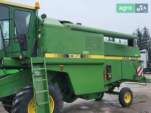 Комбайн John Deere 1052 1988