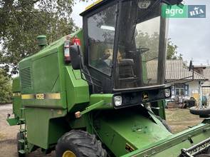 Комбайн John Deere 1052 1986