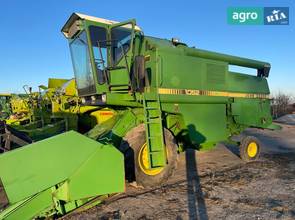 Комбайн John Deere 1052 1985