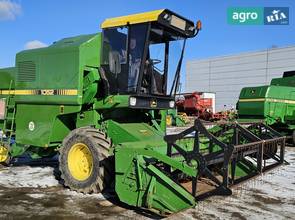 Комбайн John Deere 1052 1990