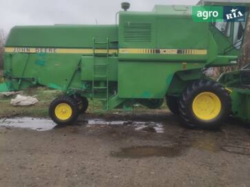 John Deere 1052 1986 - фото