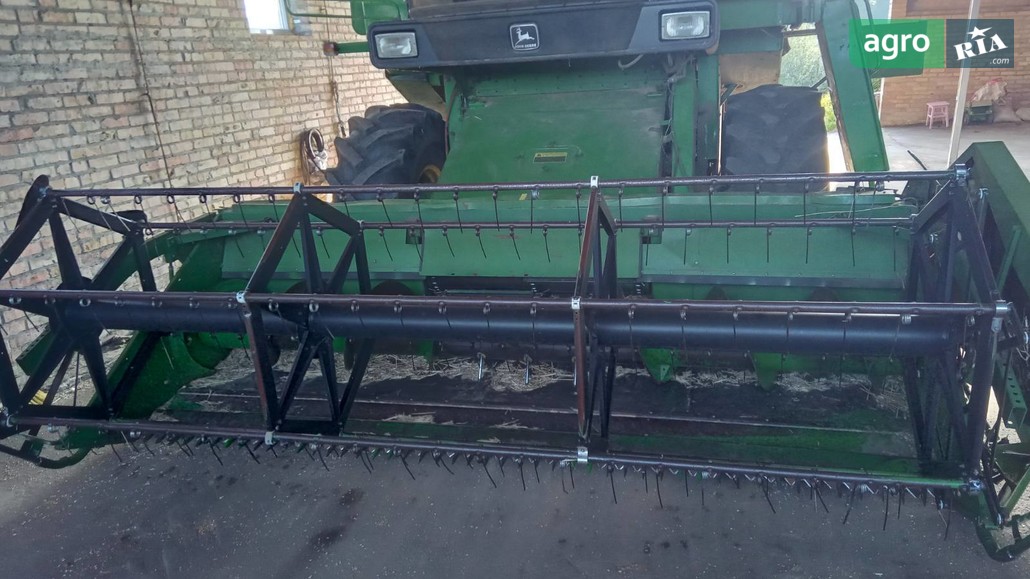 Жниварка John Deere 1055 1989 - фото 1
