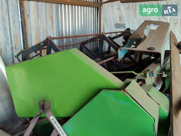 John Deere 1055 1993 - фото