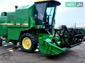 Комбайн John Deere 1055 1990
