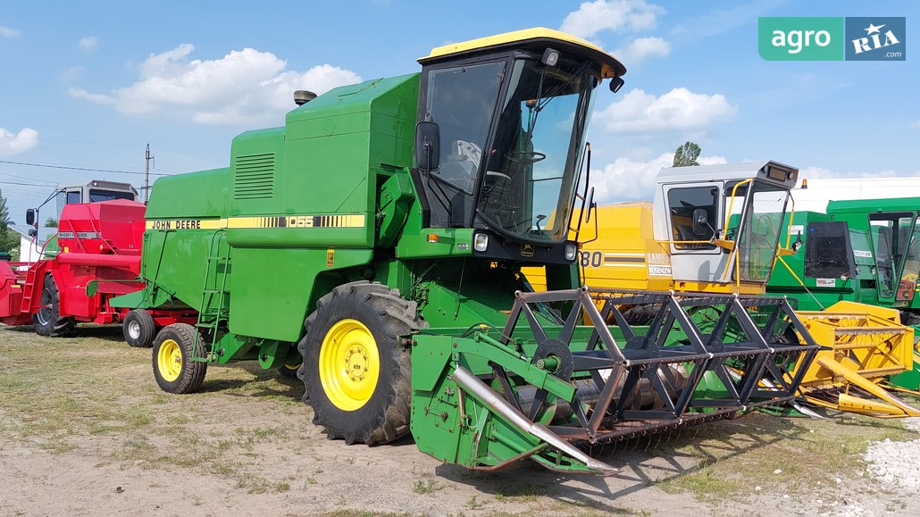 Комбайн John Deere 1055 1990 - фото 1
