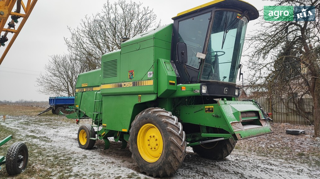 Комбайн John Deere 1055 1990 - фото 1