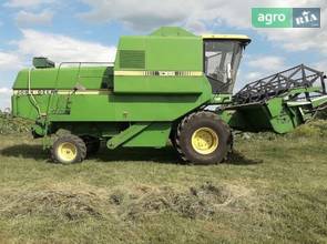 Комбайн John Deere 1065 1984