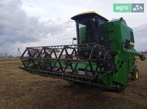 Комбайн John Deere 1065 1986