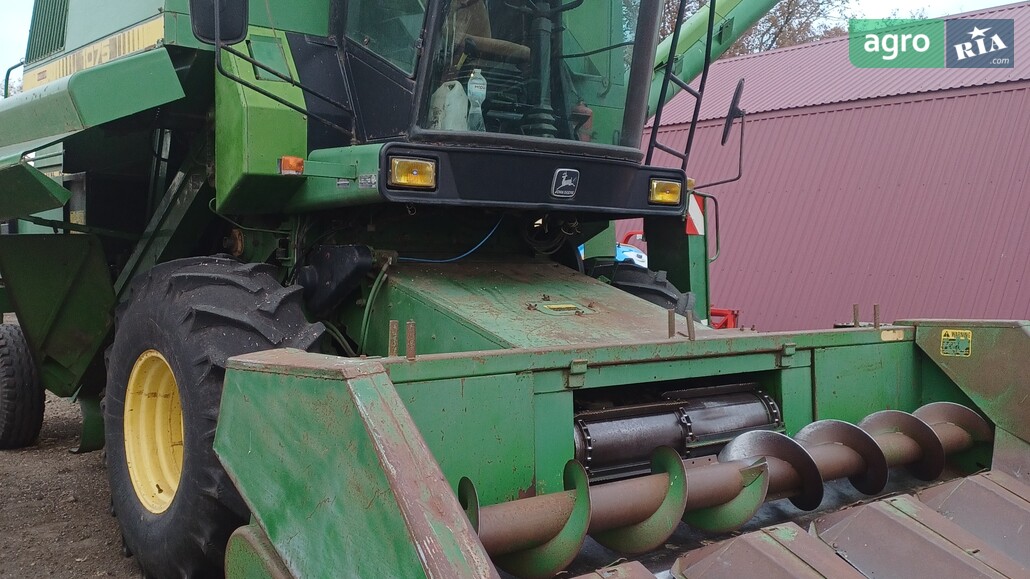 Комбайн John Deere 1075 1990 - фото 1