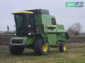 Комбайн John Deere 1075 1987